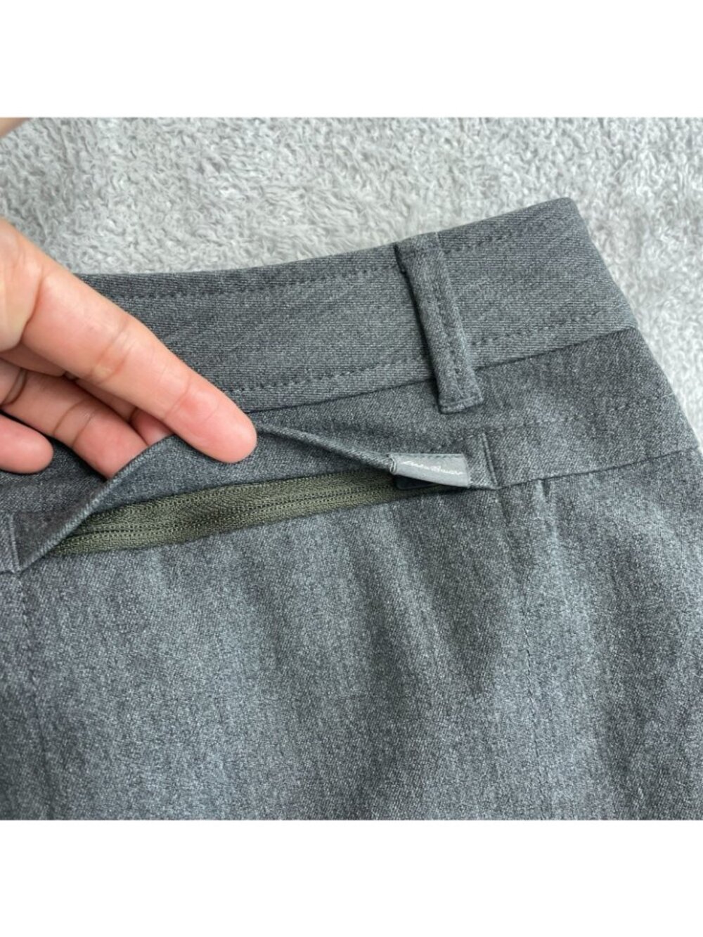 Eddie Bauer Women's 12 Gray Straight-Leg Pants Polyester Blend B1211 - Picture 9 of 10